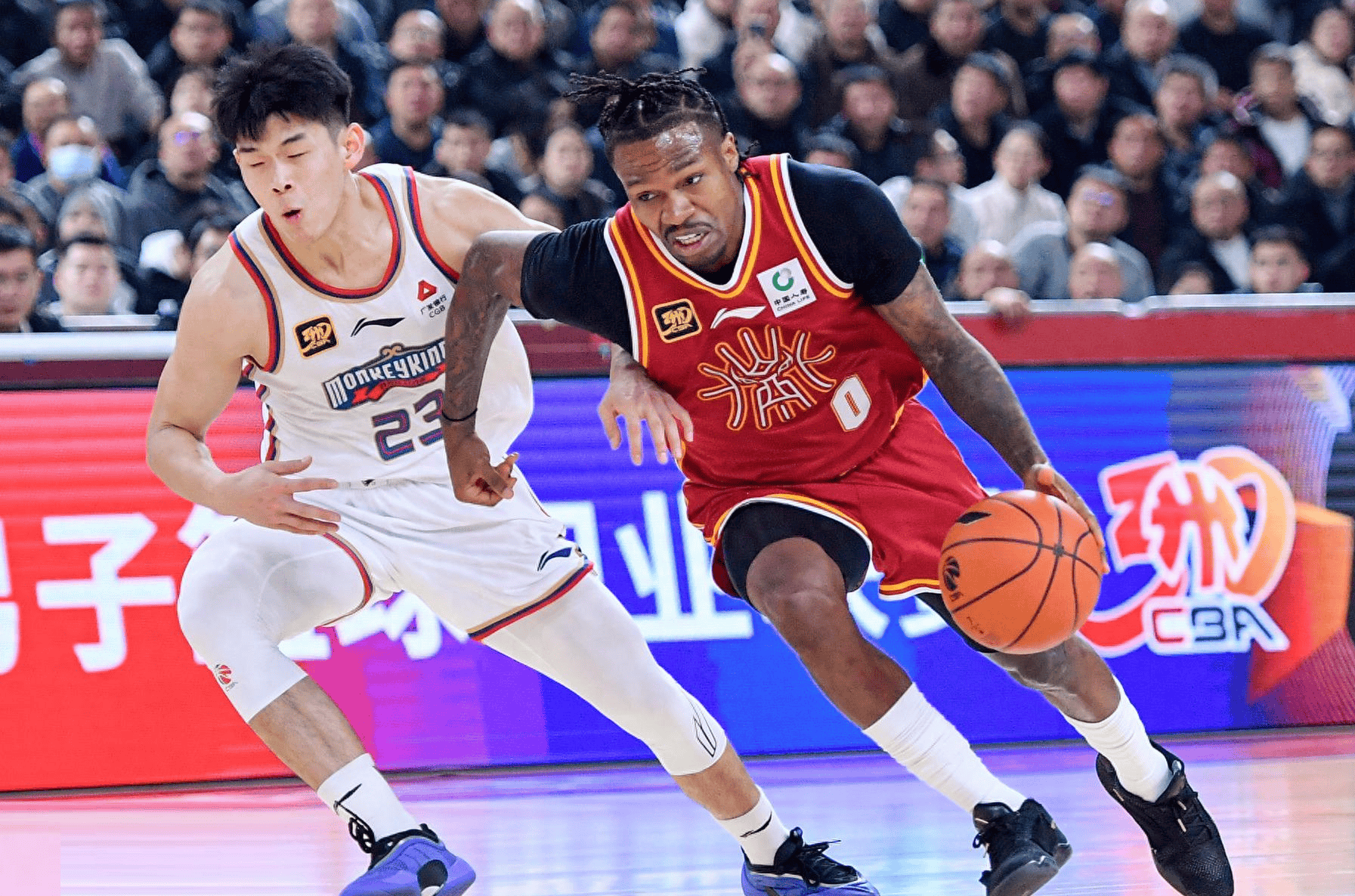 转折点！马赛伤情更新，CBA常规赛集结日攻防权衡，信心回归，阵容厚度经受考验的简单介绍-澳门娱乐链接