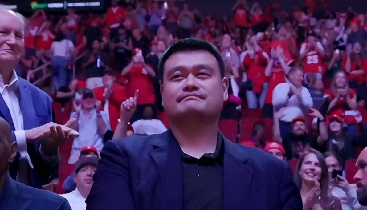 cba新赛季揭幕战在辽宁队主场拉开帷幕 cba新赛季揭幕战在辽宁队主场拉开帷幕