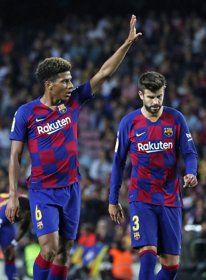 巴塞罗那1718战绩