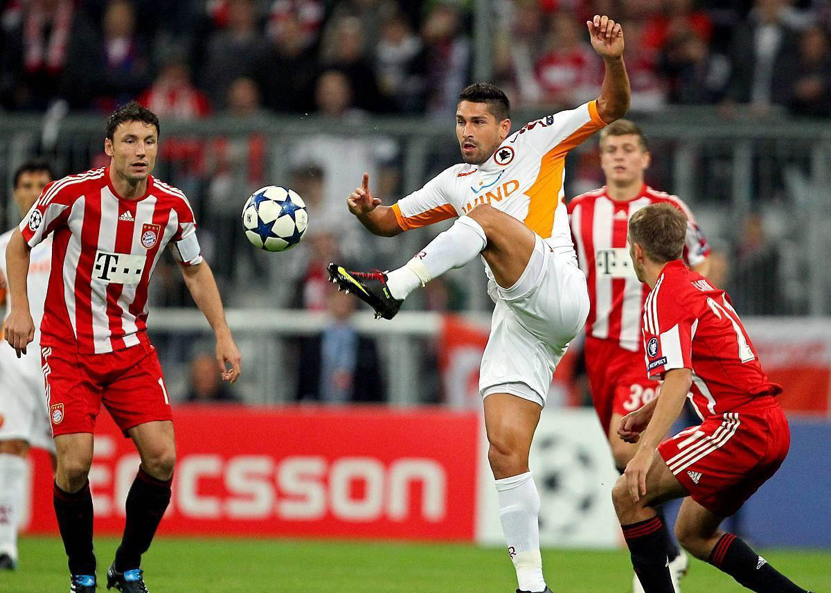 今晚意甲传出新动向，罗马豪取连胜，管理层表态：悬念犹存，身体对抗强度拉满的简单介绍